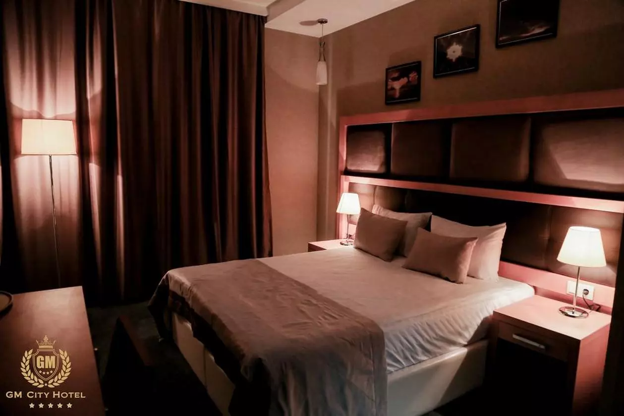 GMHOTEL_SHABAVIZPARVAZ (2).jpg